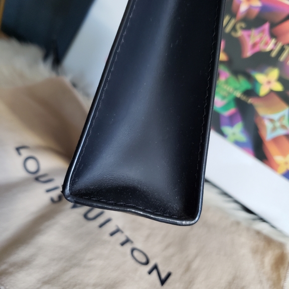 Louis Vuitton Pochette Voyage Eclipse 🌑w/ Insert - Picture 5 of 12